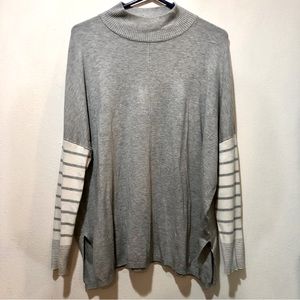 Jones New York Signature | Gray Turtleneck with Striped Sleeves L